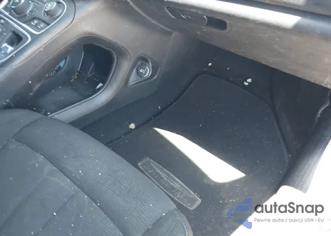 2016 Chrysler 200 Limited z USA, uszkodzony, nr VIN 1C3CCCAB1GN169953